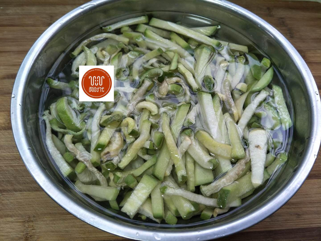 红萝卜的做法大全，红萝卜的做法大全家常菜菜单（推荐6种做法收藏好）