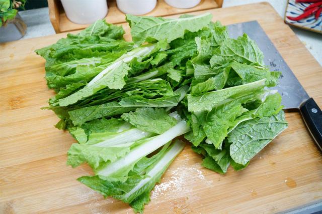 青菜怎么做好吃，水煮青菜怎么做好吃（记住家常简单做法）
