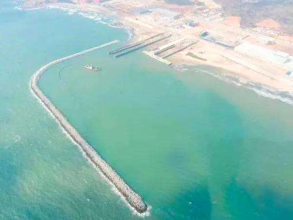 陆丰南站建在哪里，陆丰南站开始施工了吗（陆丰的交通新布局）