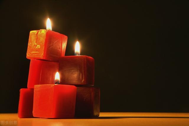 春蚕到死丝方尽是什么意思，春蚕到死丝方尽是什么意思什么生肖（李商隐七律《无题》的本义与引申义）