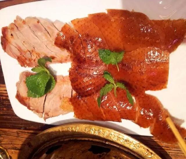 河南各地特色介绍，河南十大特色美食（每一样都是河南人的心头爱。你吃过几样）