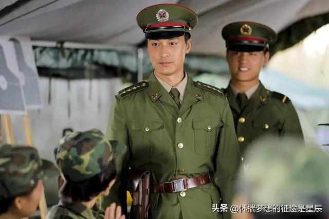 兵峰剧情介绍，影视剧中那些离谱的军服错误穿搭