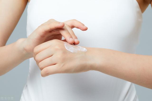 必须要知道的变美小窍门，怎么越变越美小窍门（30条实用变美小技巧）