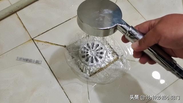下水道反味严重怎么处理，下水道反味儿的解决办法（一个小窍门轻松解决）