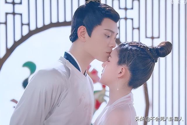 死神少女的演员，死神少女的演员剧照（这些男演员真的太会拍吻戏了）