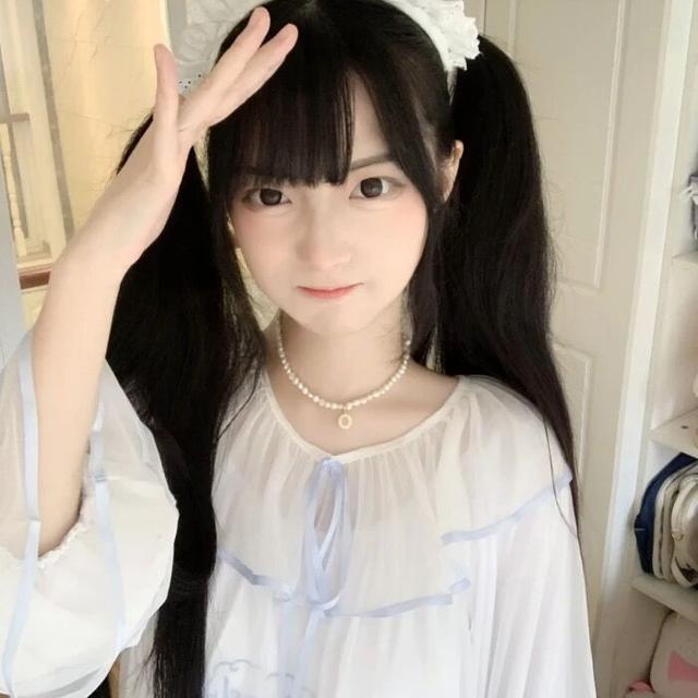 情侣头像动漫高冷霸气，动漫黑白高冷情侣头像微信（要是黑白动漫帅哥也不符合你胃口）