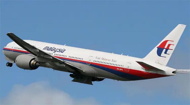 高空跳伞安全吗，高空跳伞有危险吗（也不让乘客在空难时跳伞求生）