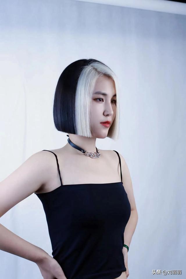 今年流行什么发型女，2020年女流行什么发型（精选流行发型15款）