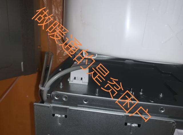 美的空气加湿器特点，美的空气加湿器特点和用途（<室内机/加湿器/换热模块部分>）