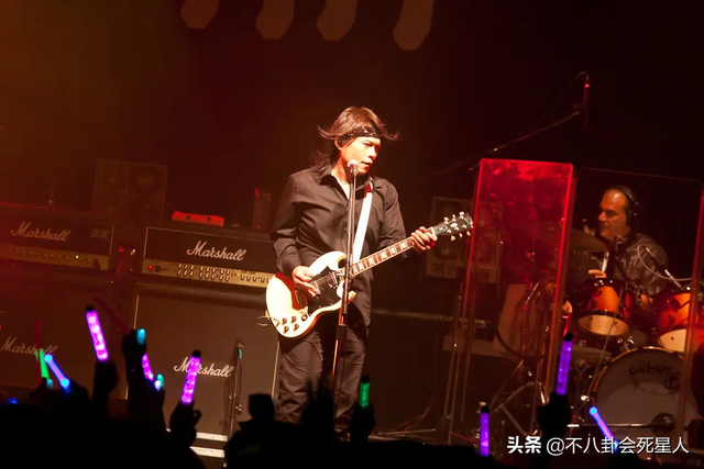 大帅哥头像!超帅微信，大帅哥头像!超帅（10位港台长发男星）