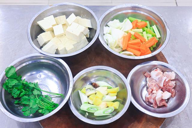 吃啥补蛋白最快最好，吃什么补蛋白质最快（5样优质蛋白要多吃）