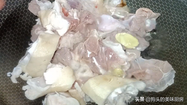 猪脚姜醋用什么醋，猪脚姜用哪种醋（广东百年名菜猪脚姜）