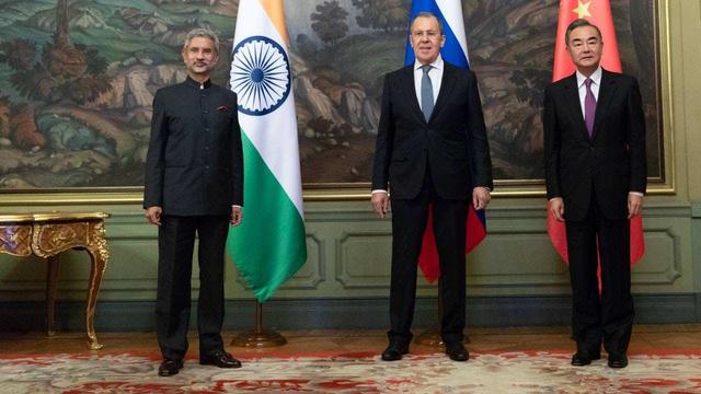 钓鱼岛事件是哪一年，钓鱼岛哪一年发生（中方宣示钓鱼岛主权；我军实弹警告印度）