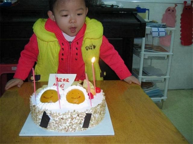 对儿子的生日寄语，妈妈对儿子生日温馨祝福寄语（究竟该过“阳历”还是过“农历”）