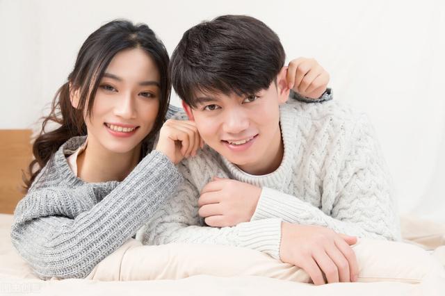 轻浮的女人是什么意思，轻浮什么意思（爱的轻浮什么意思）