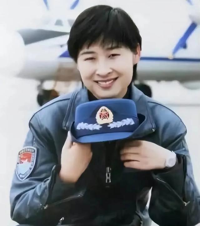 为什么刘洋是特级航天员，而王亚平是一级航天员？