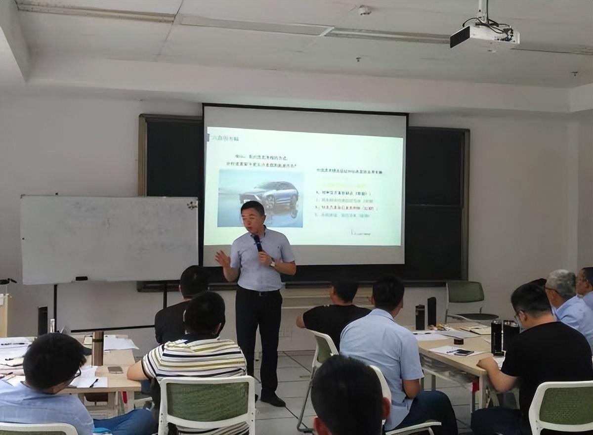 结构化表达三步法是哪三步，年终总结的攻略（结构演讲·三步学会职场公众表达）