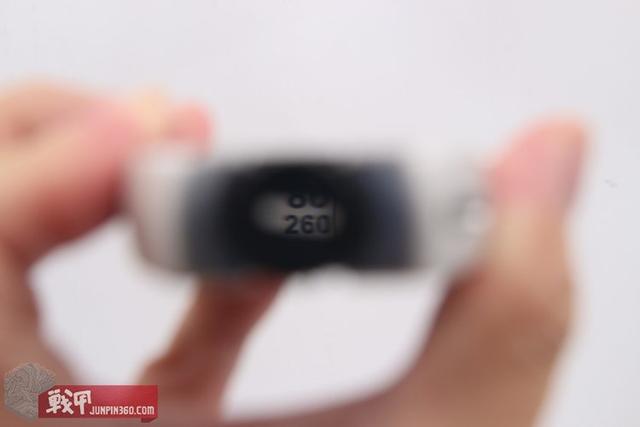 指北针和指南针的区别，指北针的使用方法图解（藏在《终极名单》里的三角函数神器——Suunto）