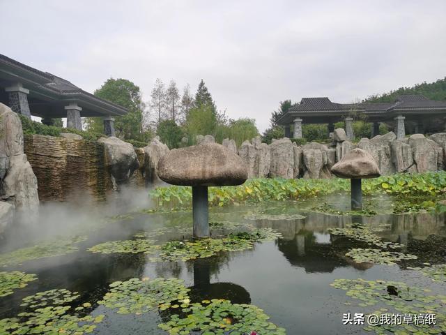 十一假期出游可畅玩银杏湖乐园，湖光山色风景迷人