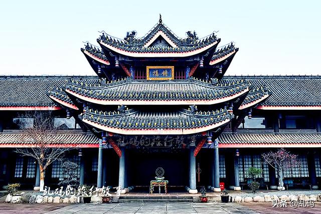 四川峨眉山在哪里许愿，峨眉山景区万年寺许愿（罕见乌木观音据说许愿很灵）