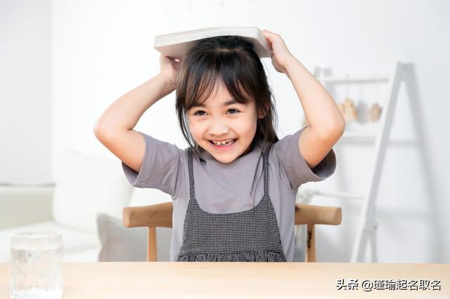 独特稀少女孩名字古代，古代少女的名字（读着顺口的宝宝名）