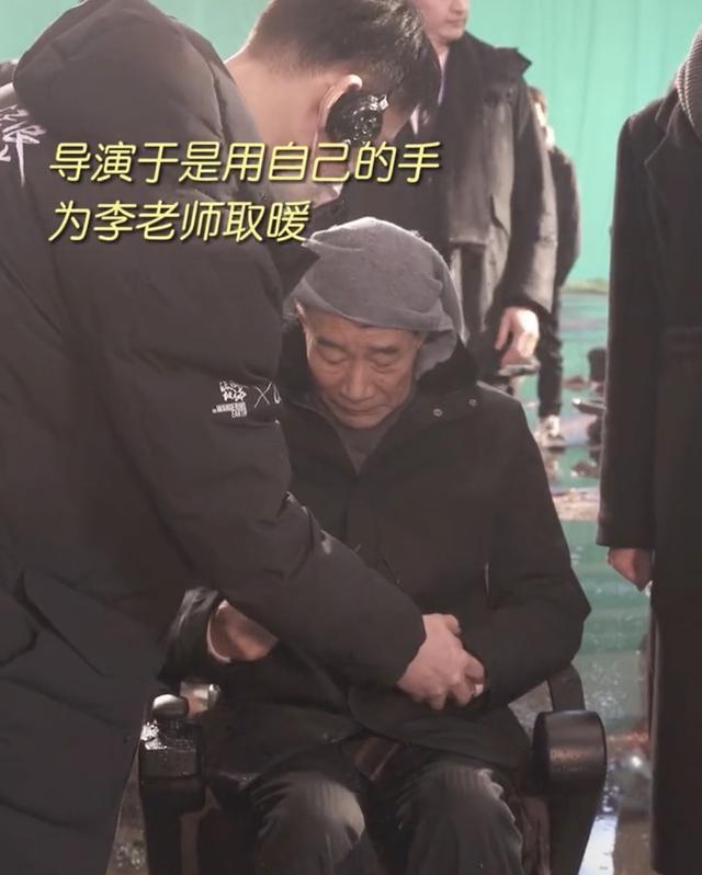 李雪健多大岁数，扮演宋江的李雪健多大岁数（68岁戏骨李雪健寒冬拍淋雨戏）