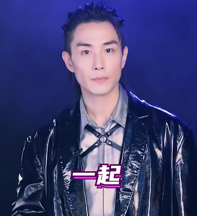 男星女装造型有多美，王一博《街舞5》穿女装