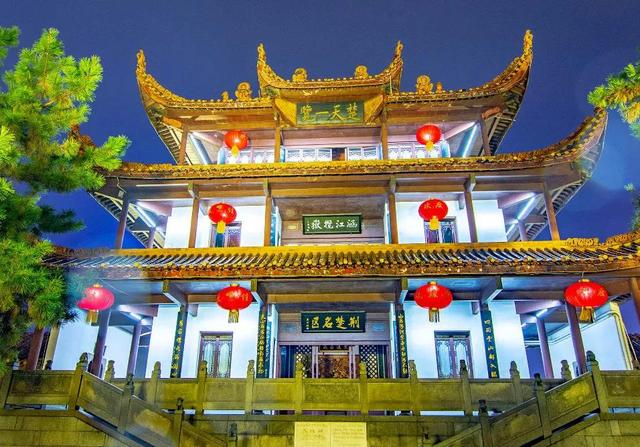 描写中国三大名楼有什么，中国十大名楼，值得你到此一游