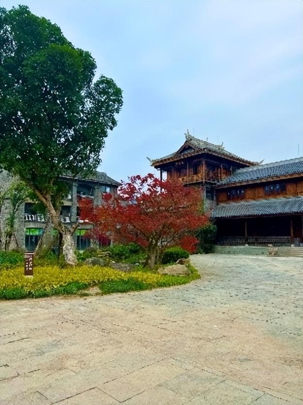 铜仁有哪些旅游景点免费，贵州最值得去的6个国家5A级景区