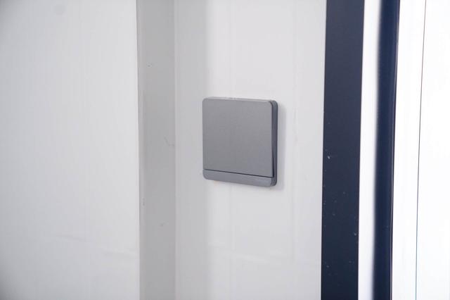 墙上插座如何拆除，500平别墅这样装省钱又好看