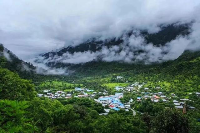 拉萨旅游最佳时间，西藏这三条旅游线路