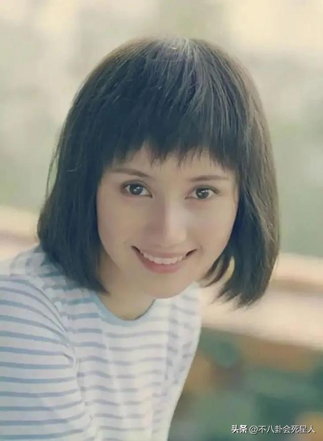 眼睛亮的人有灵气，眼睛有灵性的女人（却“败”在眼皮的明星）