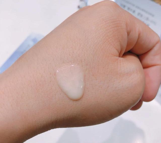 伊丽莎白雅顿面部精华怎么样，4款实力派精华功效PK谁才是NO.1抗老精华