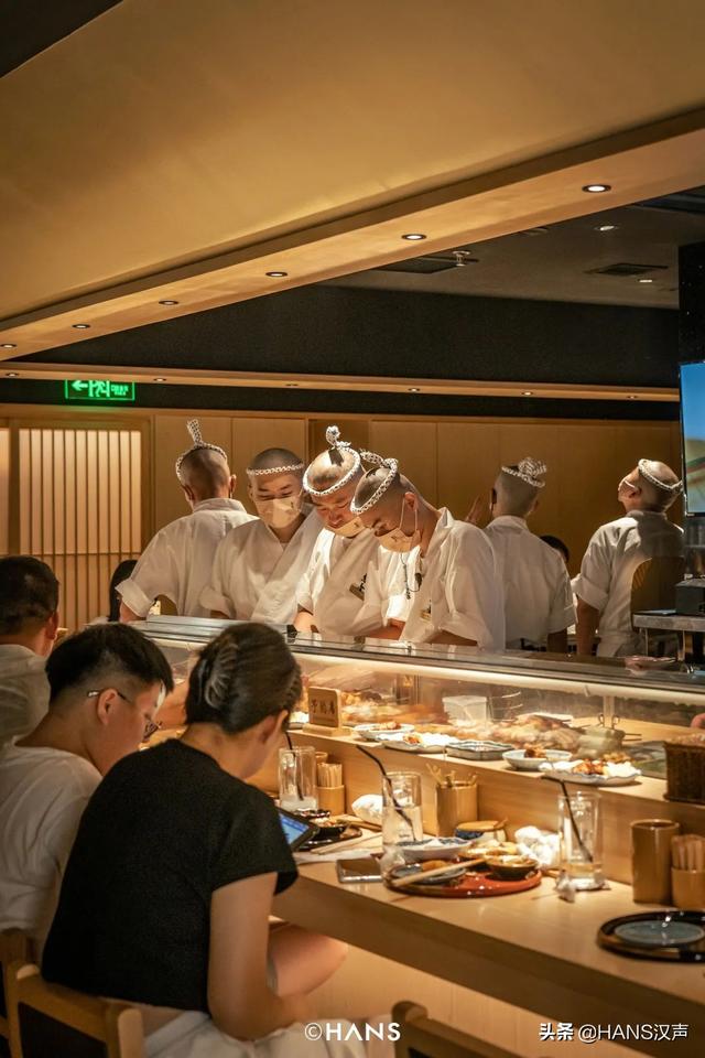 日本提灯是鸡的什么部位，提灯是鸡的什么部位（探索一只鸡的30种可能）