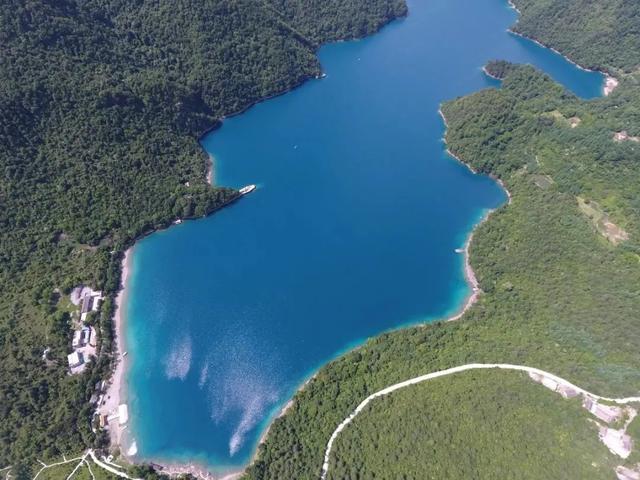 陇南有什么好玩的地方，陇南有哪些地方好玩（陇南这6处超好玩的宝藏打卡地）