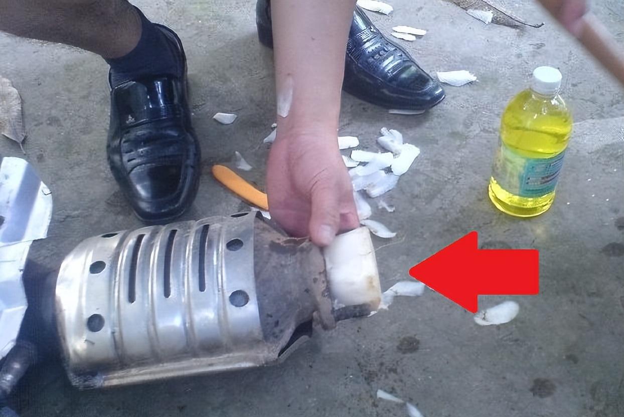 洗一次车多少钱(附近10元快速洗车)