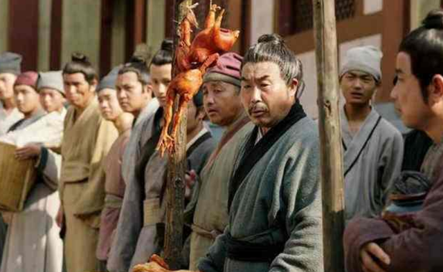 鸿门宴讲了一个什么故事，鸿门宴的故事主要讲了什么（项羽当时占尽优势）