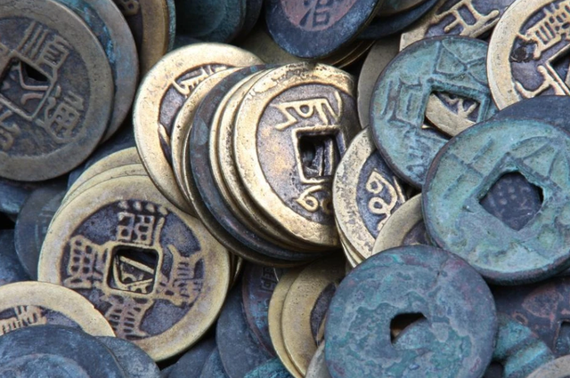 一锭银子等于多少两,古代一锭金子是多少两(古代一两银子,相当于现在