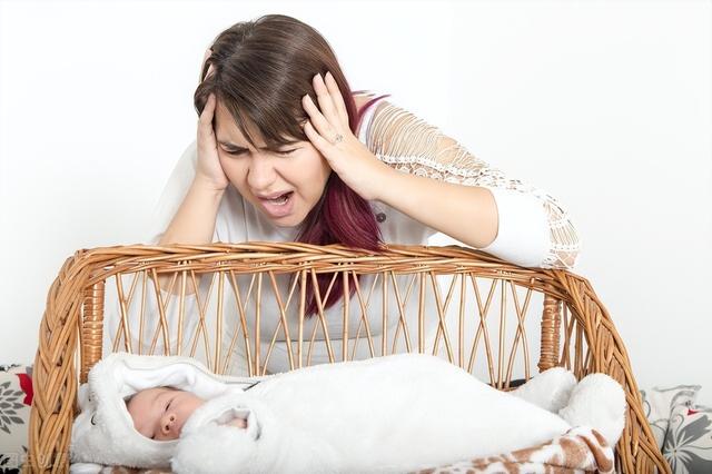 婴儿哭闹不止的八大原因，三个月婴儿哭闹不止的八大原因（小婴儿哭闹不止如何是好）