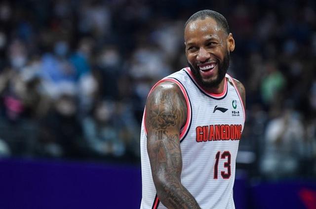 广东队威姆斯个人简历，威姆斯打了5场比赛