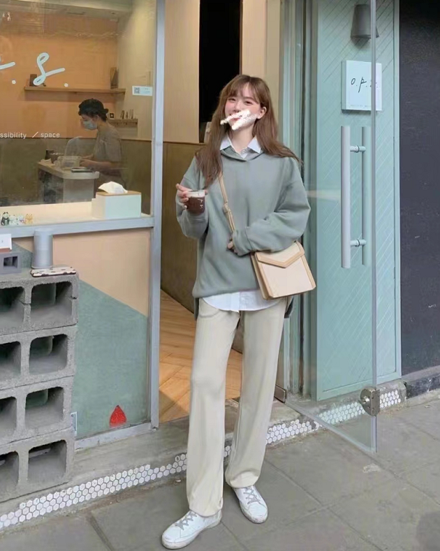 春天穿什么衣服，春季穿什么衣服合适（穿好这几件经典款就足够）