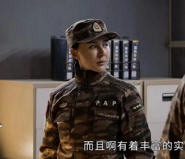 美人心计里周子冉怎么当上皇后的，美人心计周子冉儿子（《特战荣耀》的冷静）