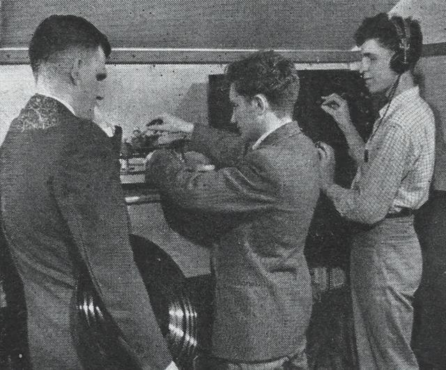 如何考无线电A类操作证和办理无线电台执照，无线电台执照a类有什么用（盲人学生是如何学习无线电技术并考取业余无线电台执照的）