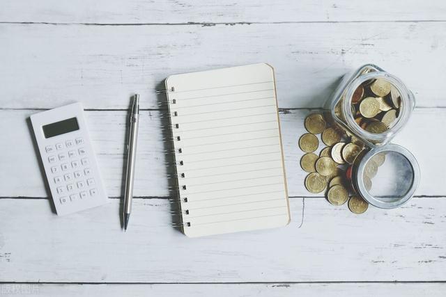 大学生必读书籍十大排行榜，带你从多个角度看待整个世界