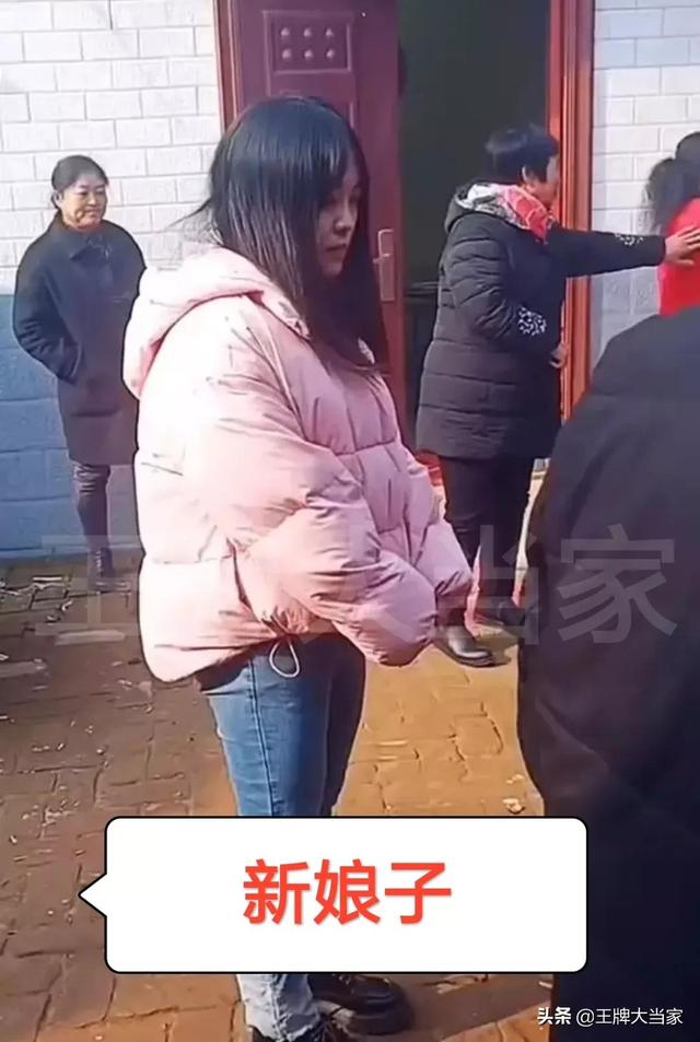 婚礼结束后朋友圈感谢，婚礼结束后朋友圈感谢的话（网友：看着就像小孩子过家家）