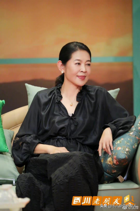 李思思是哪所大学的，李思思是哪毕业的（9位央视女主播的婚姻）
