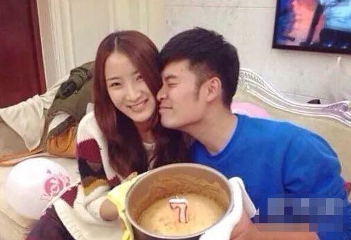 陈赫与张子萱怎么在一起的，再看陈赫和许婧的分离