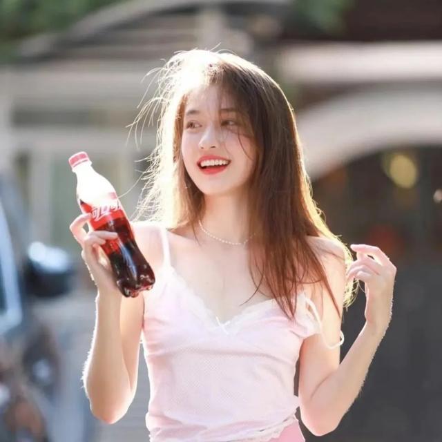 男生的手好看图片，手控头像/男生/好看的手手♡月牙儿微信（男生最心动的4种头像类型）