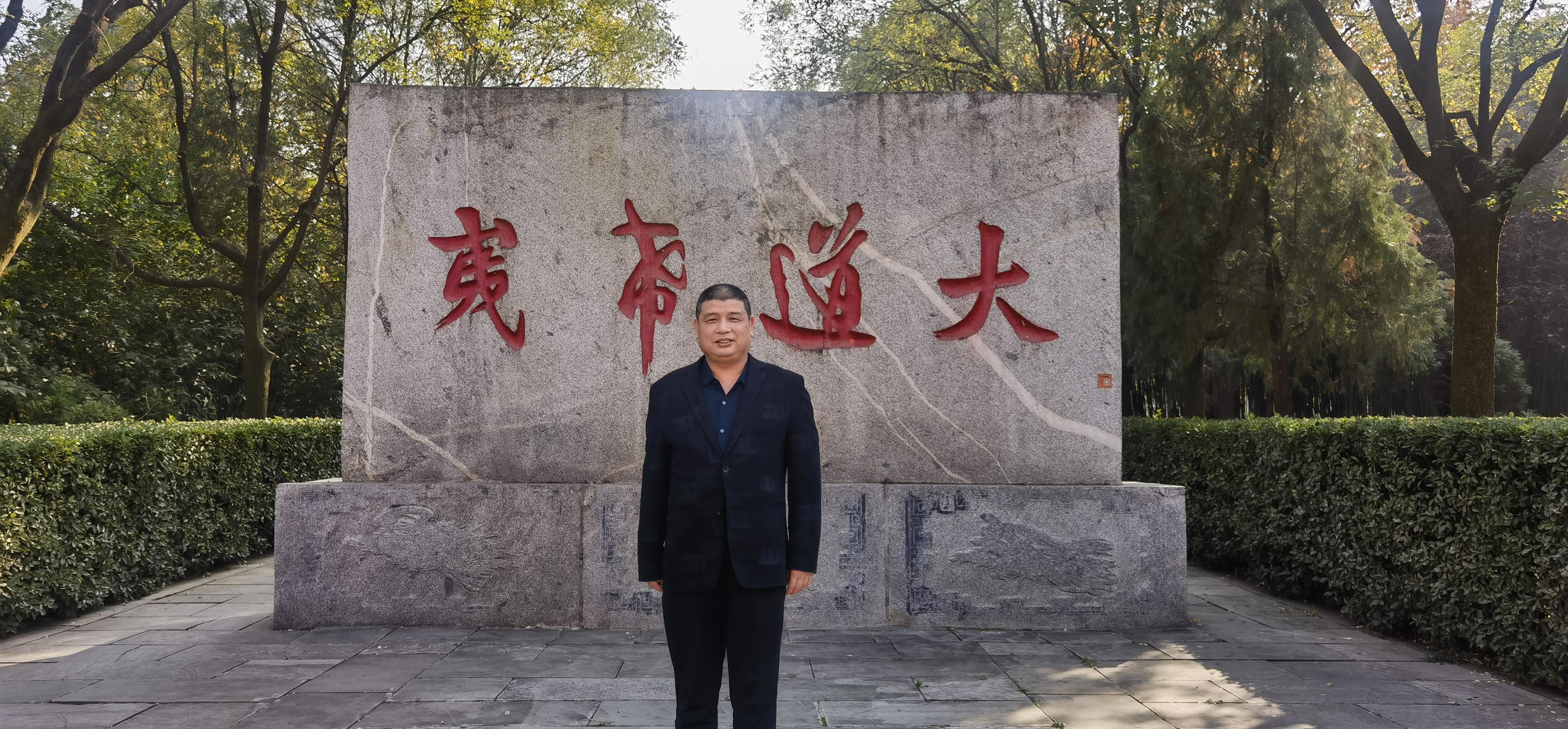 端午节作文优美开头结尾，端午节有关优秀作文结尾范文（漫话王飞散文集《山边记》文/武德平）