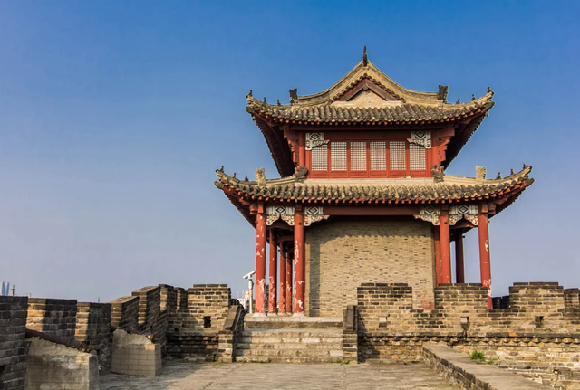 襄阳周边自驾旅游景点，襄阳旅游年卡（湖北襄阳不可错过的八大景点）